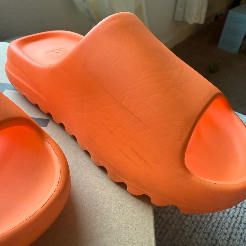 Kids Orange Slide Sandals - Picture 7 of 7
